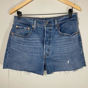 Levi’s 501 Undone Hem Denim Short size 30